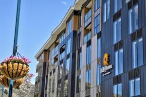 Après Ski Studio with Full Kitchen and Carpark!