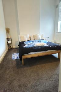 N&M Lodge Dunstable lodge with Free Parking