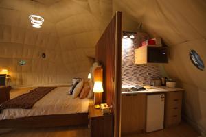 One life Glamping Tent