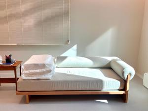 rootshouse busan station