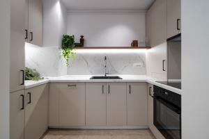 Gorgeous 2BR Retreat - Old Town & Calea Victoriei