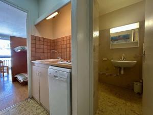 Studio 4 pers. proche pistes avec wifi et parking gratuit - FR-1-525-310