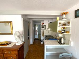 Appartement 4 Pers avec Parking et Piscine à Argelès - FR-1-837-86