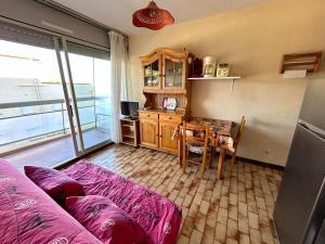 Appartement avec Parking en Bord de Plage - FR-1-837-89