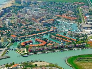 Modern apartment in Caorle with private terrace