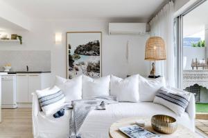 Noosa Parade Holiday Inn