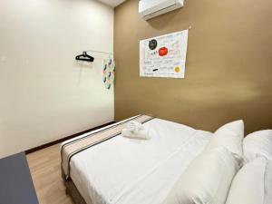Rooms at Jalan Jerau 3mins Drive to Plaza Pelangi