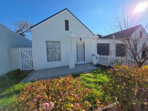2 Bedroom house at Tweespruit - Pet friendly