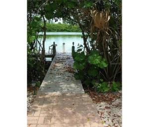 Sunset Beach Cottage North