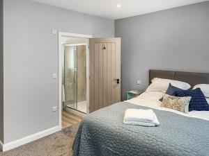 Luthien Barn - Uk50881