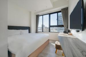 CHECK inn Express Taichung Fuxing
