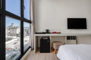 CHECK inn Express Taichung Fuxing