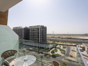 The Comfort Cove Studio in Azizi Riviera 32