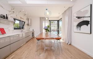 Stunning Home In Kras With Private Swimming Pool, Can Be Inside Or Outside