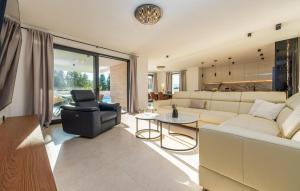 Amazing Home In Zaton With Private Swimming Pool, Can Be Inside Or Outside