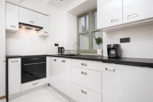 InPoint Krupnicza Apartment - 5 minut from Main Square Self Check-in