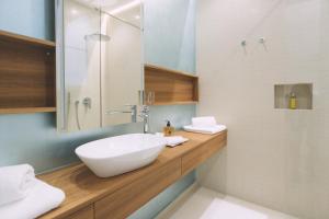 Ambassador Suite Studio