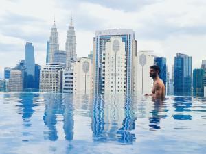Home For Traveler At Majestic Residence
