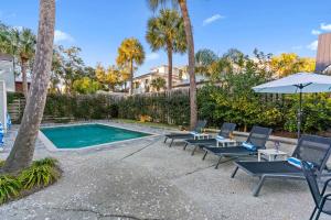 Sea Spell - 4320 Fourth Street East Beach