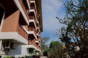 Peach Blossom Resort & Pool Villa - SHA Plus