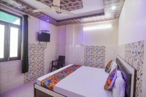 RROOMS Elite Hotel Kanha Cassic