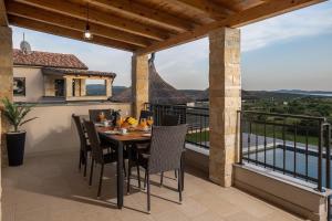 Villa La Vrana Zadar Villas