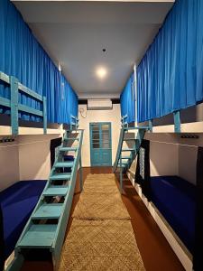 Hostel by Sri villa polwatta