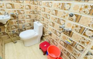 The Metro Palace In Hapur