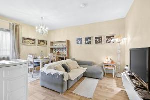 Salò Chic Retreat Near The Lake - Happy Rentals