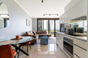 #AlimamaSpaces The Phums Ellipse