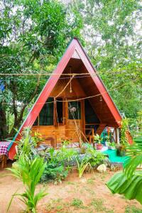 Woodland Cabana
