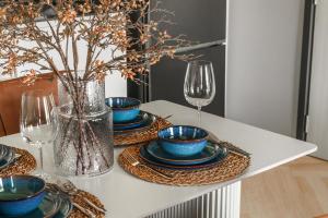 Aesthetic 1BR with Mountain View IBG Legendary