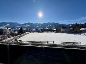 Feel Free 95 Apartment by AA Holiday Homes