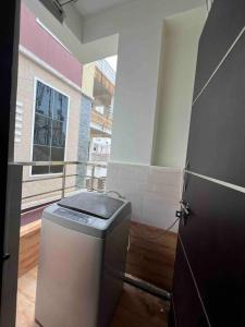 Family 1BHK Near AIG