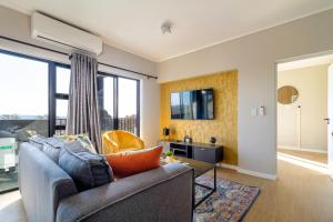 AlimamaSpaces Nomthandazos akaru