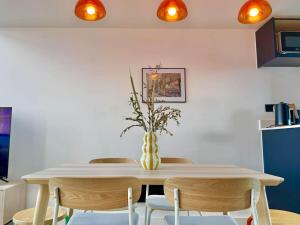 3 Bedroom Penthouse Roof Garden Parking Canal