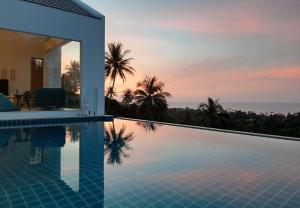 Sunset Seaview 5BR Hillside Infinity Pool Villa