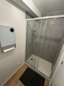 Logement 11 parking gratuit