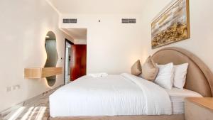 Luxury 1Bedroom Marina Apartment Al Hamra Village