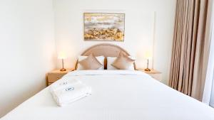 Luxury 1Bedroom Marina Apartment Al Hamra Village