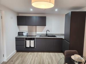 Modern & Spacious 1 Bed Apartment in Liverpool