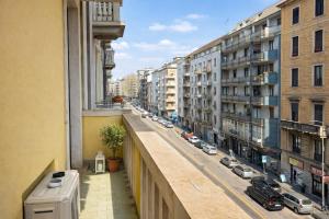 Central District Flat