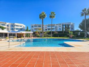 Garden apartment in Monte B, Miraflores