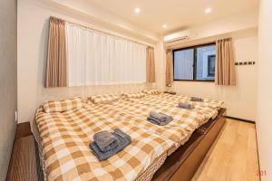 4 Min Walk to JR Sobu Line Free Private Gas Dryer 52sqm Apartment Sleeps 5 13 Min Direct to Tokyo Station Easy Access to Shinjuku Asakusa Kamakura Enoshima Tokyo Dome Direct Train to Narita Airport Near Shibuya Ueno Oshiage Skytree