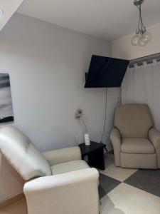 Apart Duclout Monte Grande a 15 Minutos del Aerop EZE