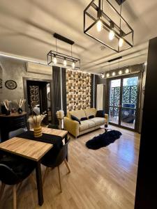 Isola Garden Design House