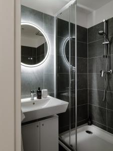 Cozy Practical Studio New and fully Equipped