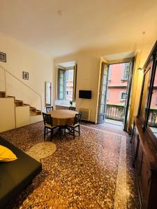 Via Lanzone 5 - VELO