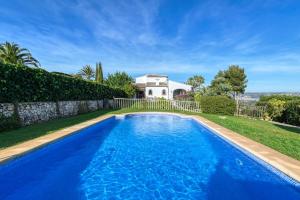 Villa Almare by Marhen Homes