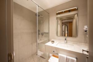 Reiwa Business Hotel